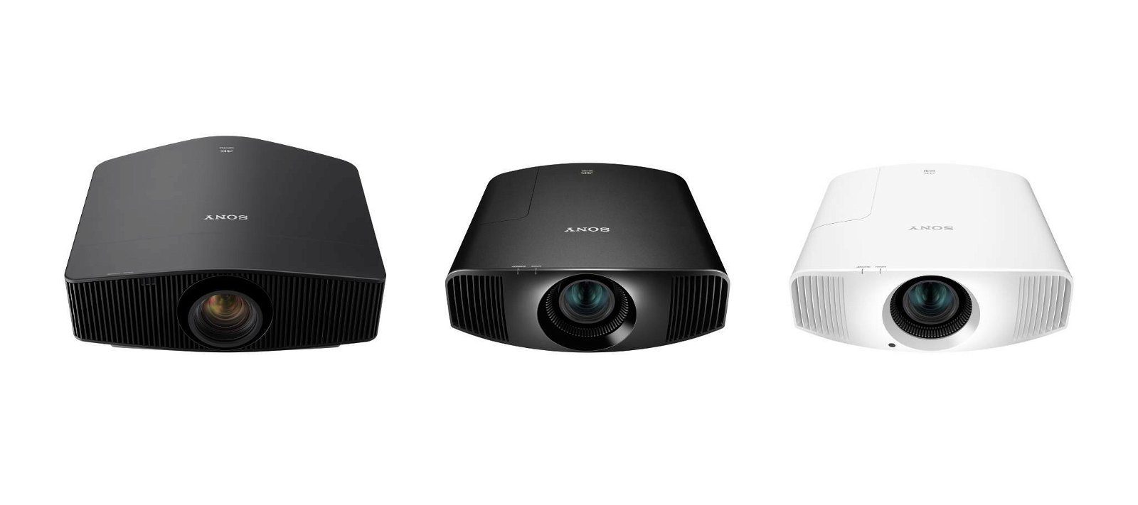 Immagine di Sony presenta due nuovi proiettori 4K nativi per Home Cinema