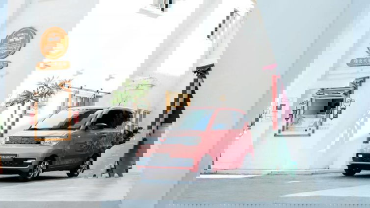 Immagine di Hong Guang Mini EV è l'auto elettrica più venduta e batte Tesla