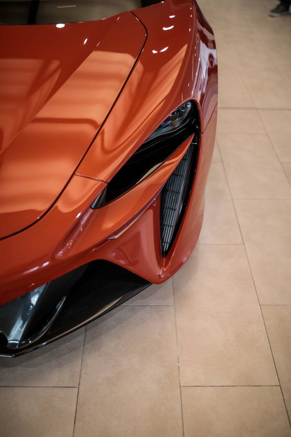 Immagine di Il super-SUV elettrico di McLaren potrebbe arrivare