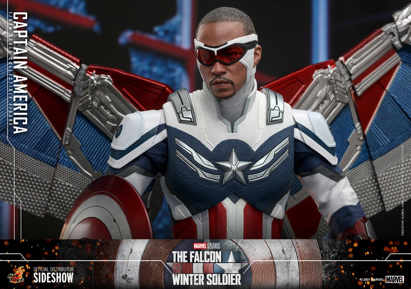 Immagine di Captain America (Sam Wilson) la nuova action figure di Hot Toys