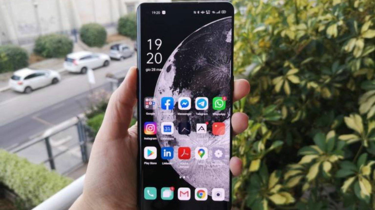 Immagine di Oppo Find X2 Neo al prezzo più basso di sempre su eBay