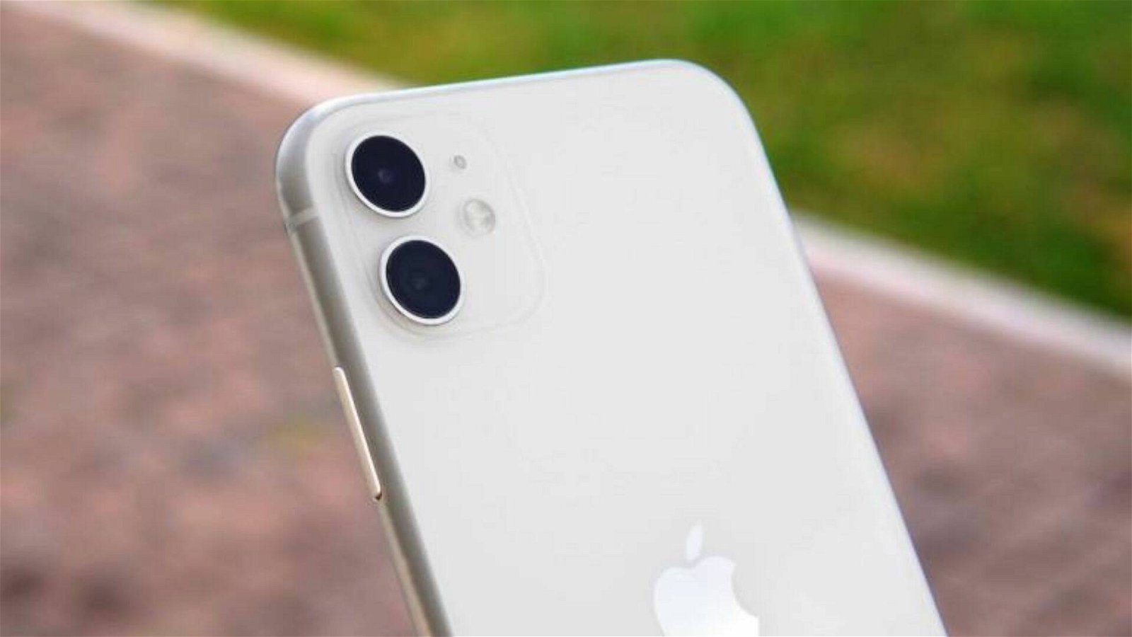 Immagine di Apple iPhone 11 e molto altro ai minimi storici su eBay