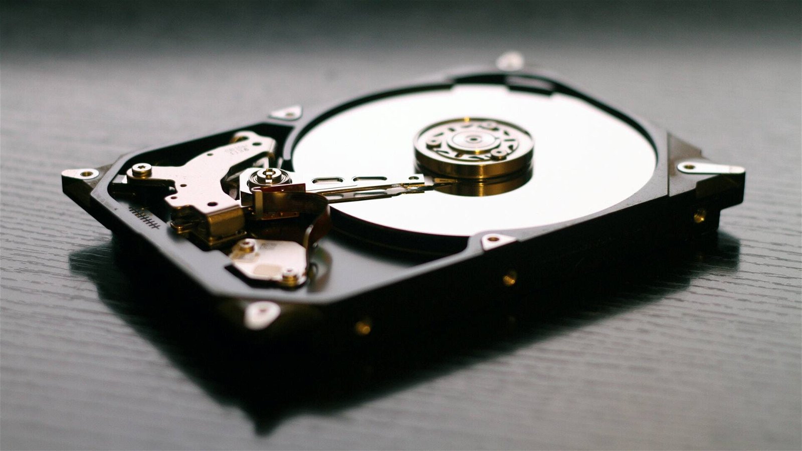 Immagine di BackBlaze, uno studio mostra come gli SSD siano più affidabili degli Hard Disk