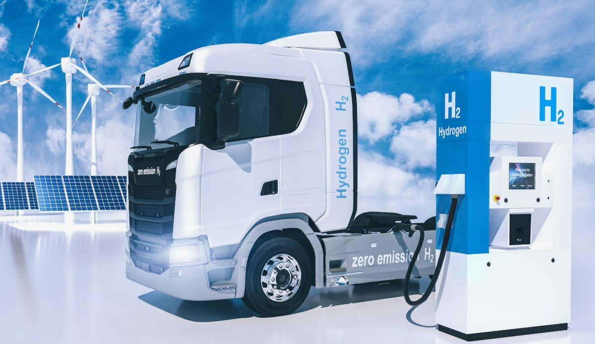 Immagine di Camion a idrogeno, nasce l’alleanza tra Daimler e Volvo