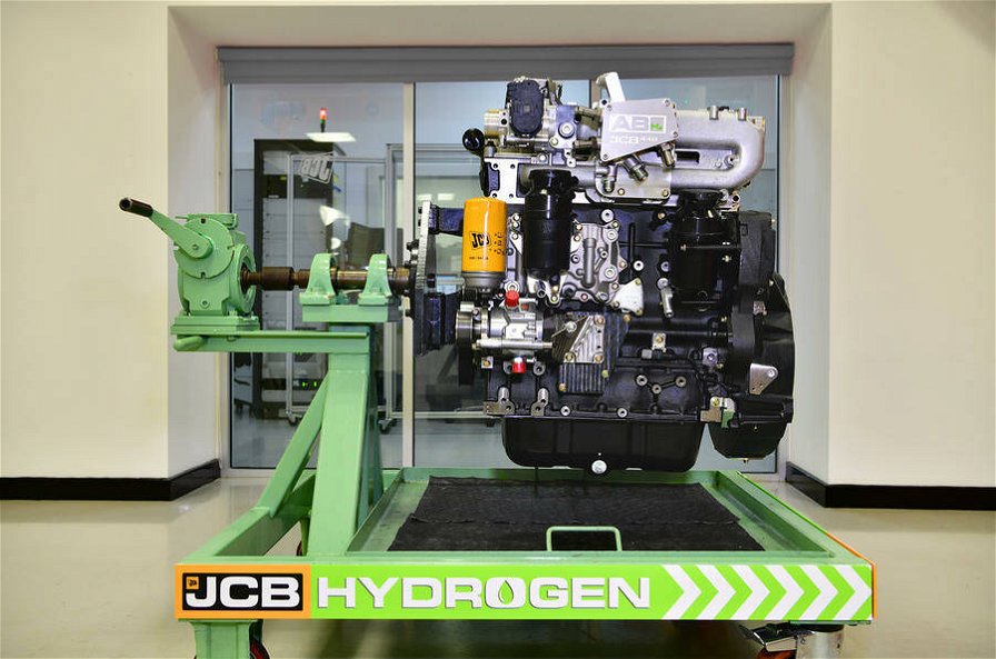 jcb-motore-a-idrogeno-161508.jpg