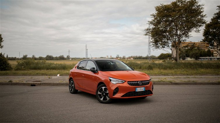 Immagine di Opel Corsa-e e Mokka-e: cresce l'autonomia per i due veicoli elettrici