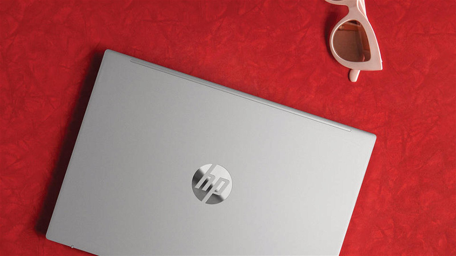 Immagine di HP Aero 13, ecco il laptop che pesa meno di 1kg