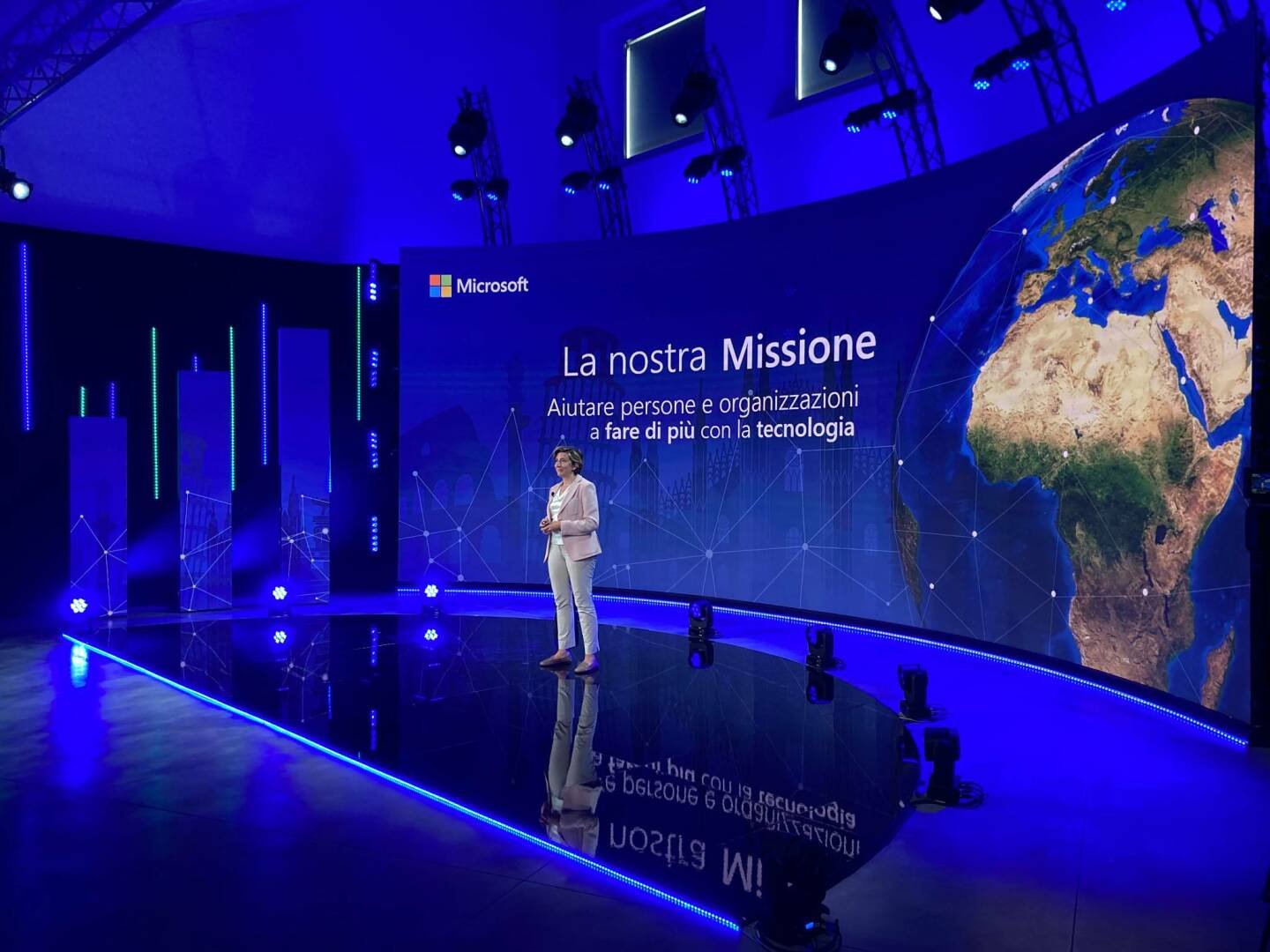 Immagine di Ambizione Italia #DigitalRestart,  Microsoft fa il punto sui driver prioritari per il Paese