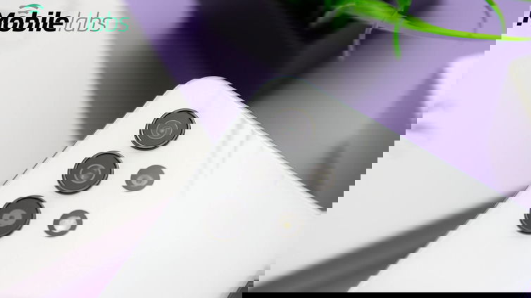 Immagine di Samsung Galaxy S22, verrà usato il Gorilla Glass Victus "plus"?