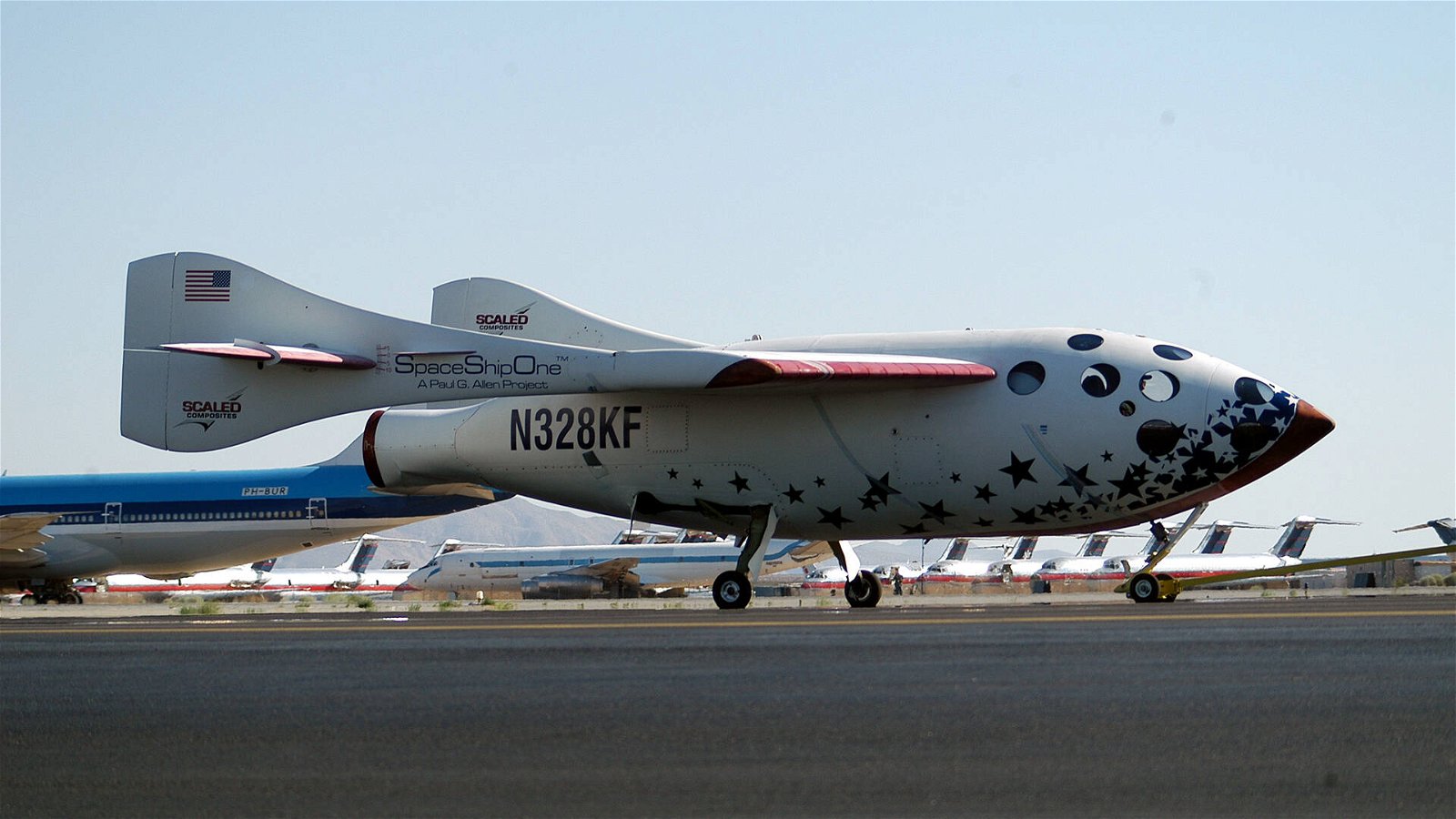 Immagine di 21 giugno 2004: SpaceShipOne è la prima astronave privata