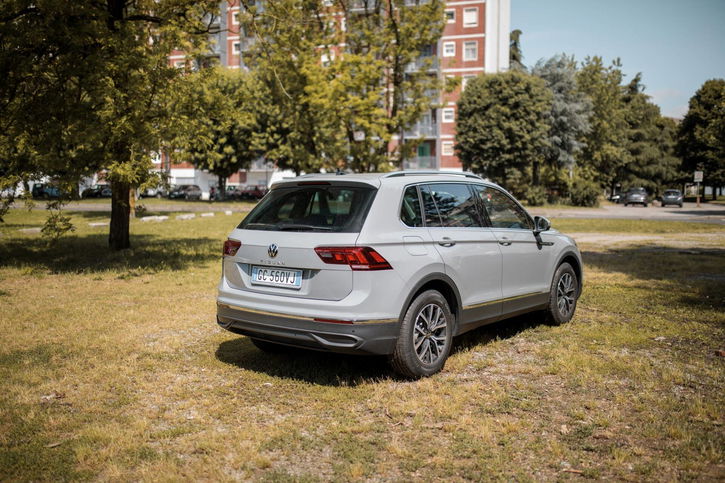 Immagine di Prova, Volkswagen Tiguan: la sicurezza prima di tutto