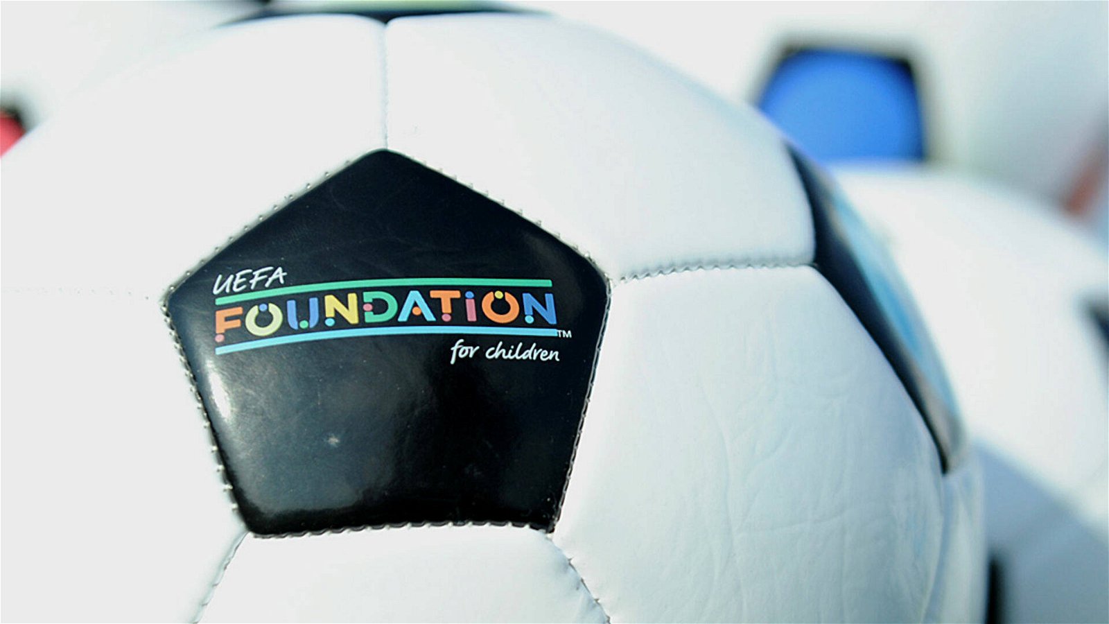 Immagine di Asta di beneficienza su Catawiki: UEFA Foundation for Children (Kick for Hope)