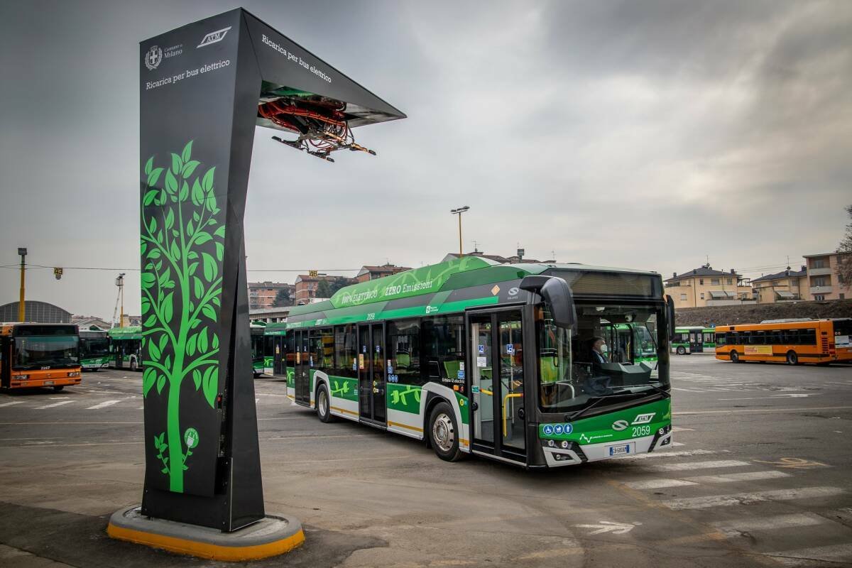 Immagine di Trasporto pubblico, in Italia bus elettrici aumentati del 53%
