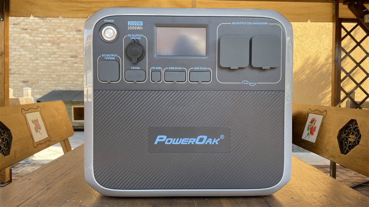 Immagine di Bluetti PowerOak AC200P, batteria portatile da 2 kWh per ogni evenienza