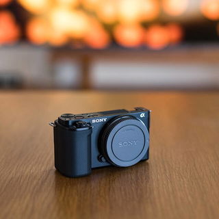 Immagine di Sony ZV-E10