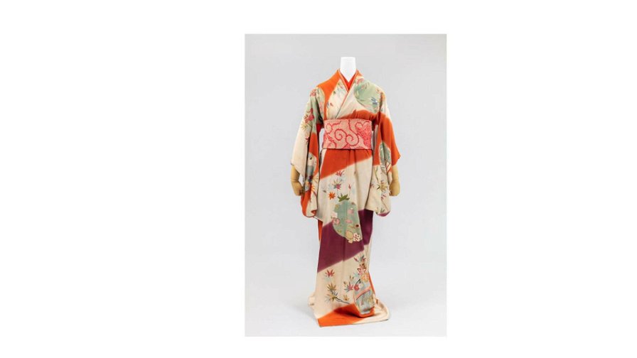 kimono-172308.jpg
