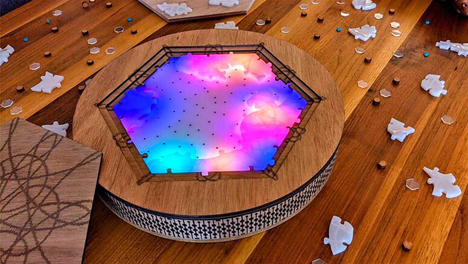 Immagine di Nova: il puzzle che vi premia con uno spettacolo di luci