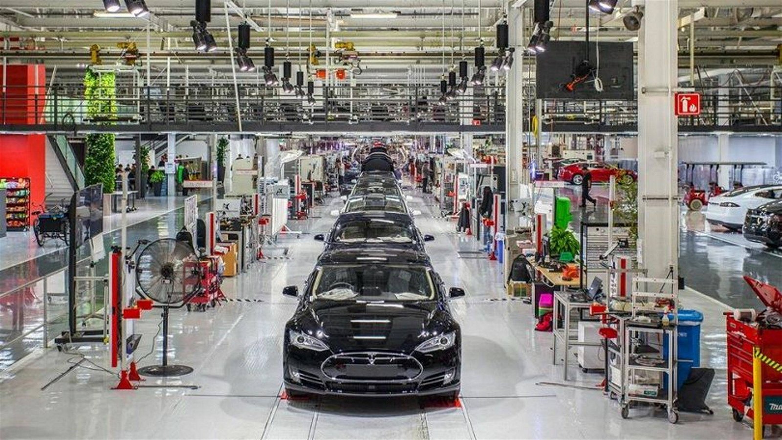 Immagine di Tesla conferma il progetto di una nuova piattaforma