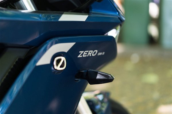 zero-motorcycles-sr-s-173215.jpg