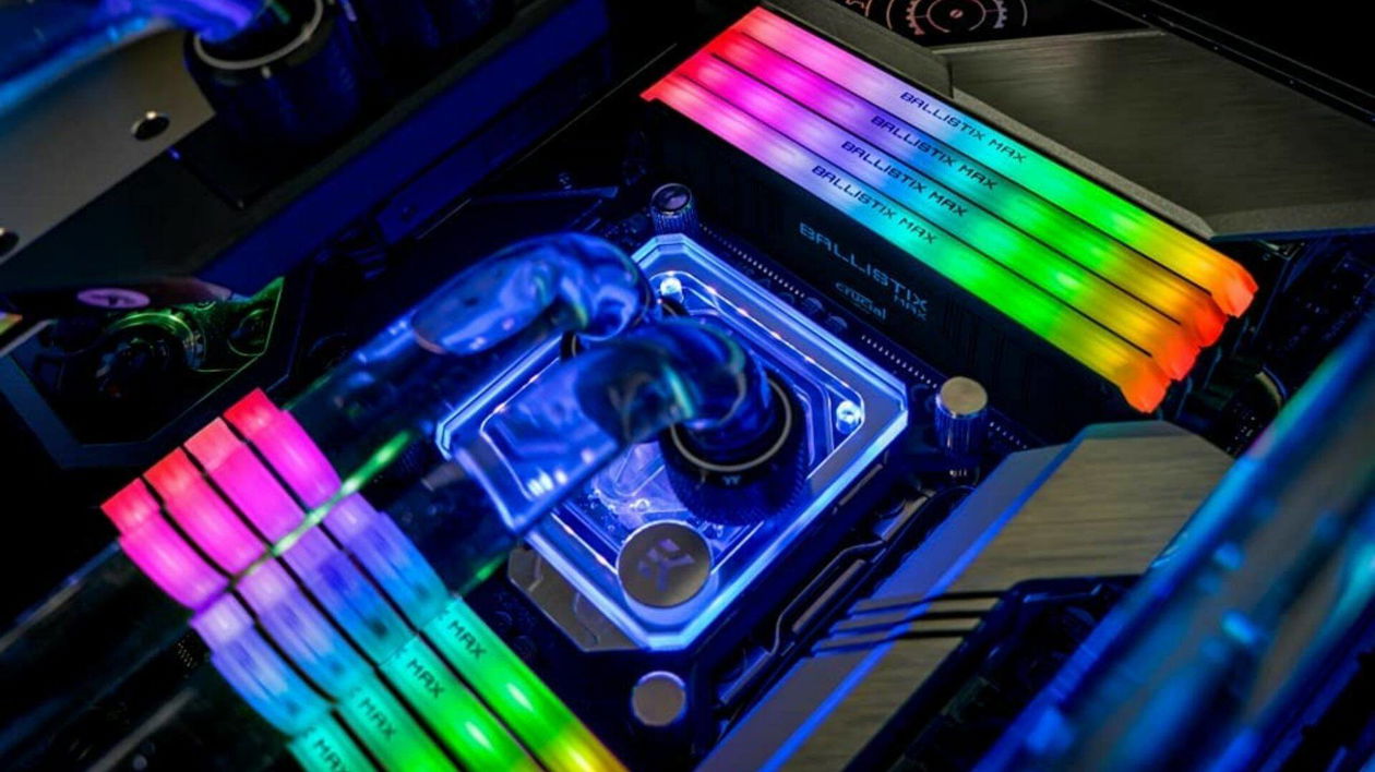 Immagine di Amazon Gaming Week: sconti fino al 20% sulle DRAM Crucial Ballistix!