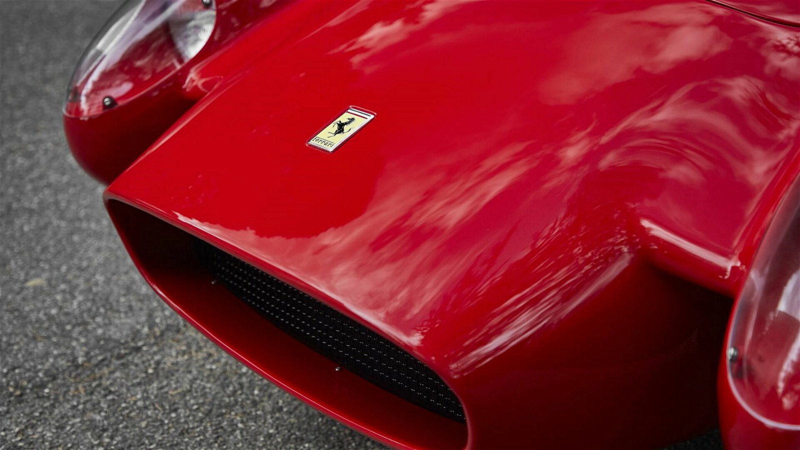 Immagine di Ferrari Testa Rossa J, il remake elettrico per baby milionari