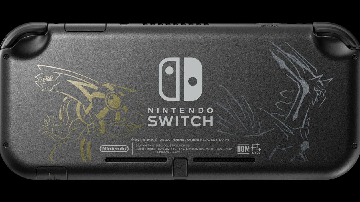 Immagine di Nintendo Switch Lite Dialga &amp; Palkia Edition: dove acquistarla al miglior prezzo