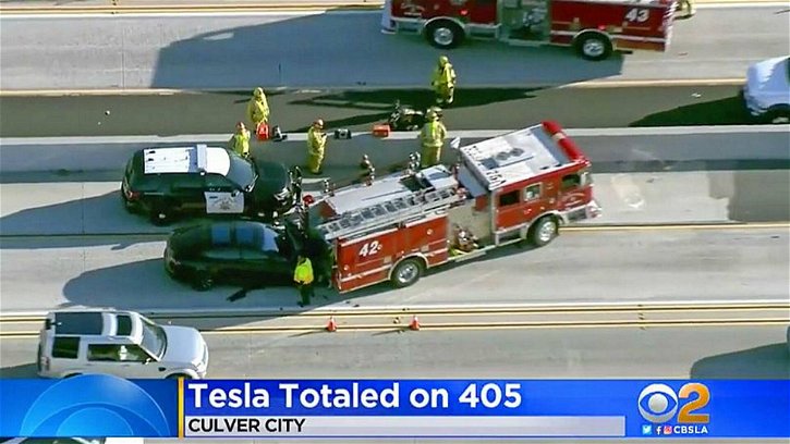 Immagine di Tesla Autopilot di nuovo sotto inchiesta per i troppi incidenti