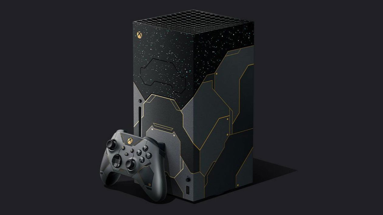 Immagine di Bundle Xbox Series X Halo Infinite in preorder da Gamestop!