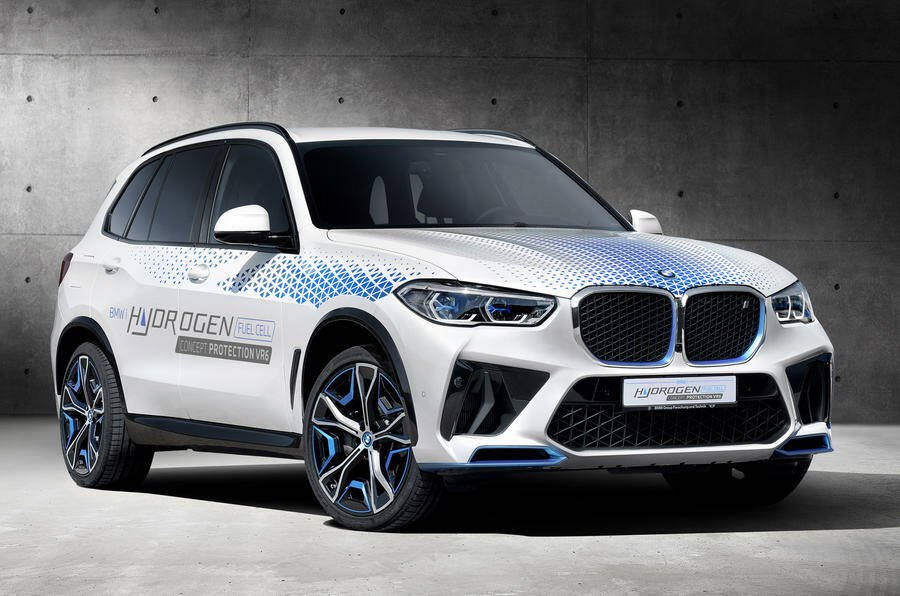 Immagine di BMW torna sull’idrogeno: il primo SUV al Salone di Monaco