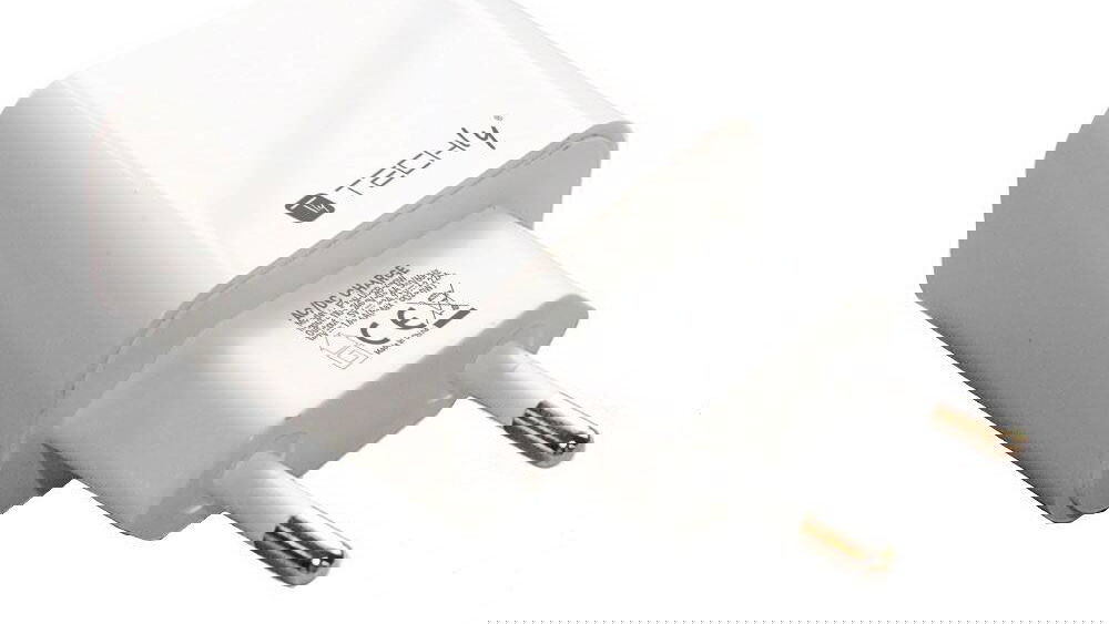 Immagine di Techly presenta i nuovi caricatori da muro con porta USB-A e USB-C
