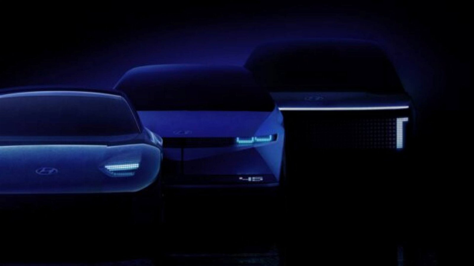 Immagine di Hyundai IONIQ 7, l'incredibile SUV elettrico si mostra in un teaser