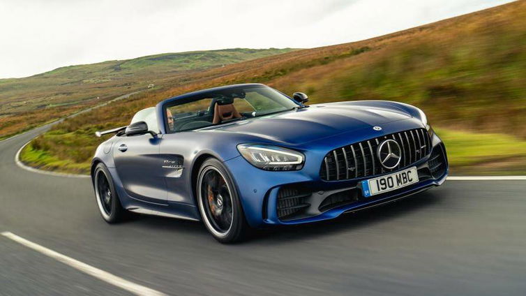 Immagine di Mercedes AMG, la prossima roadster sarà elettrica: fine di un’era