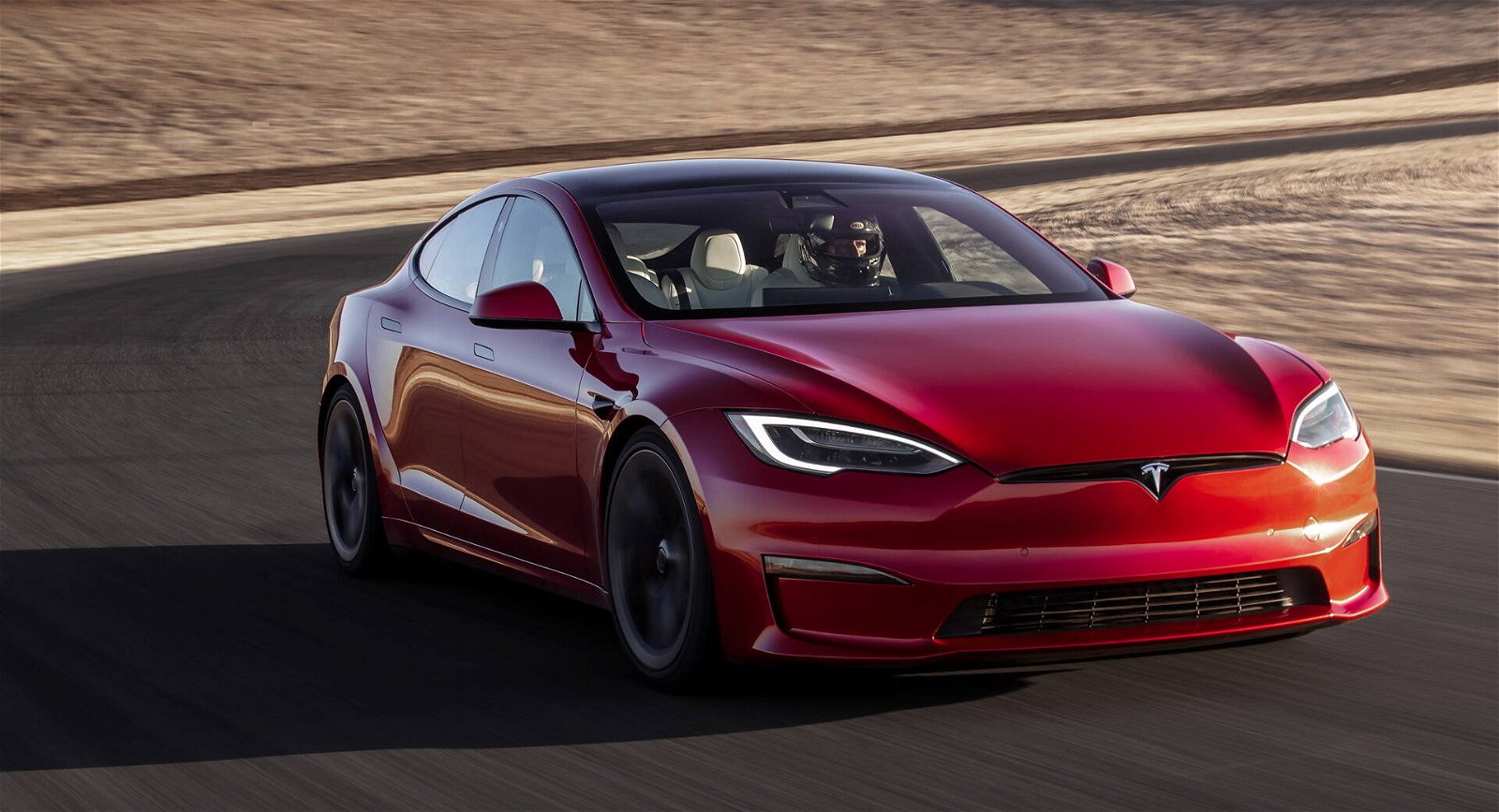 Immagine di Tesla Model S Plaid è veramente veloce, ma conviene?