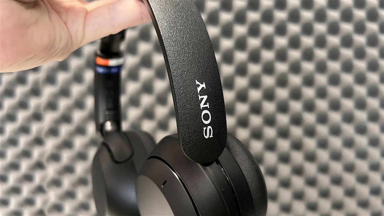 Immagine di Sony WH-XB910N, extra-bassi e riduzione del rumore | Recensione
