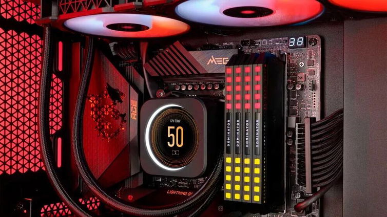 Immagine di I nuovi dissipatori Corsair hanno uno schermo IPS a 30 FPS