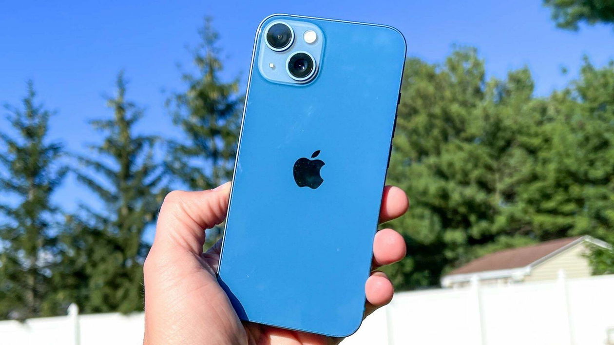 Immagine di iPhone 13 Mini già a meno di 800€ su eBay!