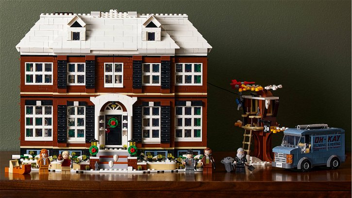 Immagine di Il più grande set LEGO Ideas mai prodotto: è Home Alone, la casa di "Mamma ho perso l'aereo"
