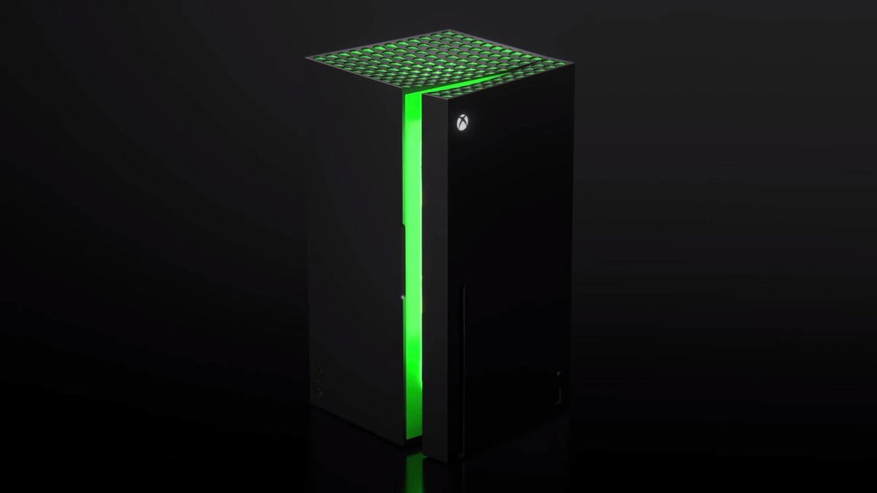 Immagine di Xbox Series X Mini Frigo disponibile su Gamestop, non lasciatevelo sfuggire