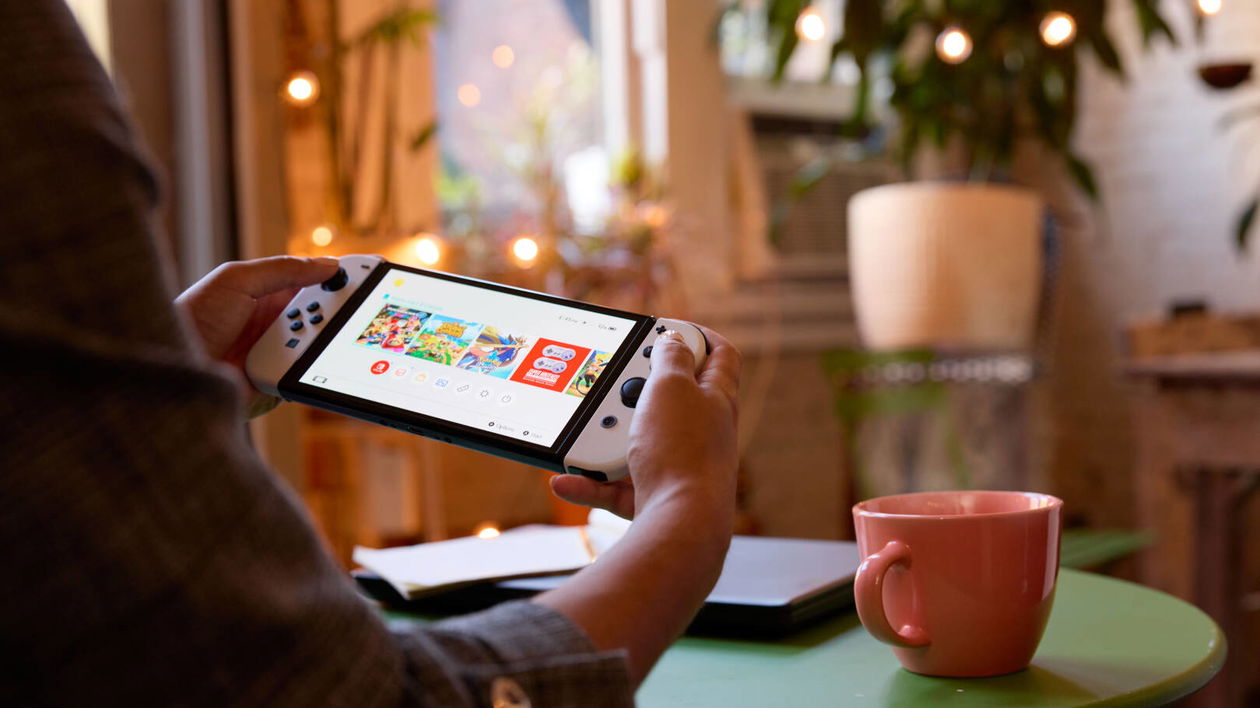 Immagine di Nintendo Switch OLED disponibile a soli 273,99€ da Mediaworld!