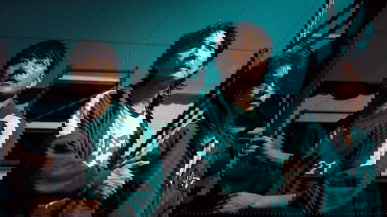 Immagine di Squid Game, costumi e gadget imperdibili per i fan della serie