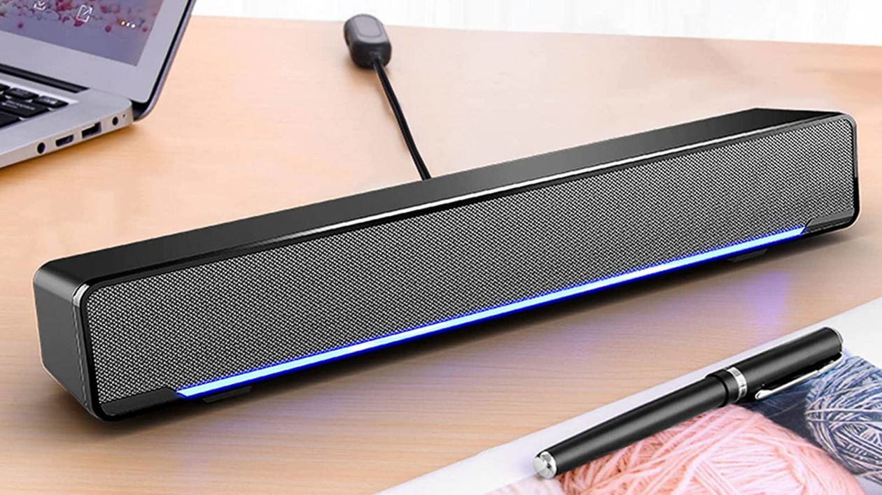 Immagine di Una soundbar per PC a meno di 23 euro? La trovi su Amazon, e non è niente male!