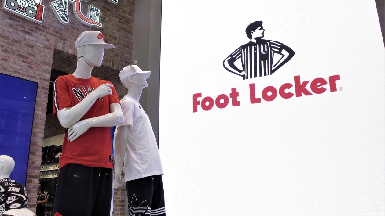 Immagine di Black Friday Foot Locker, sconti fino al 50%!