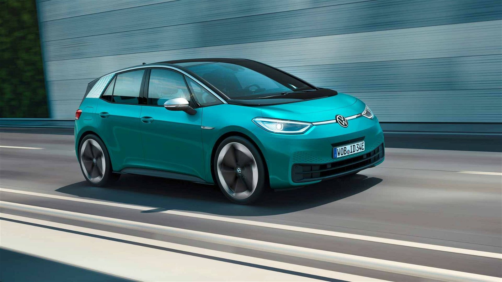 Immagine di La Germania fissa nuovi obiettivi per la diffusione di auto elettriche e ibride plug-in