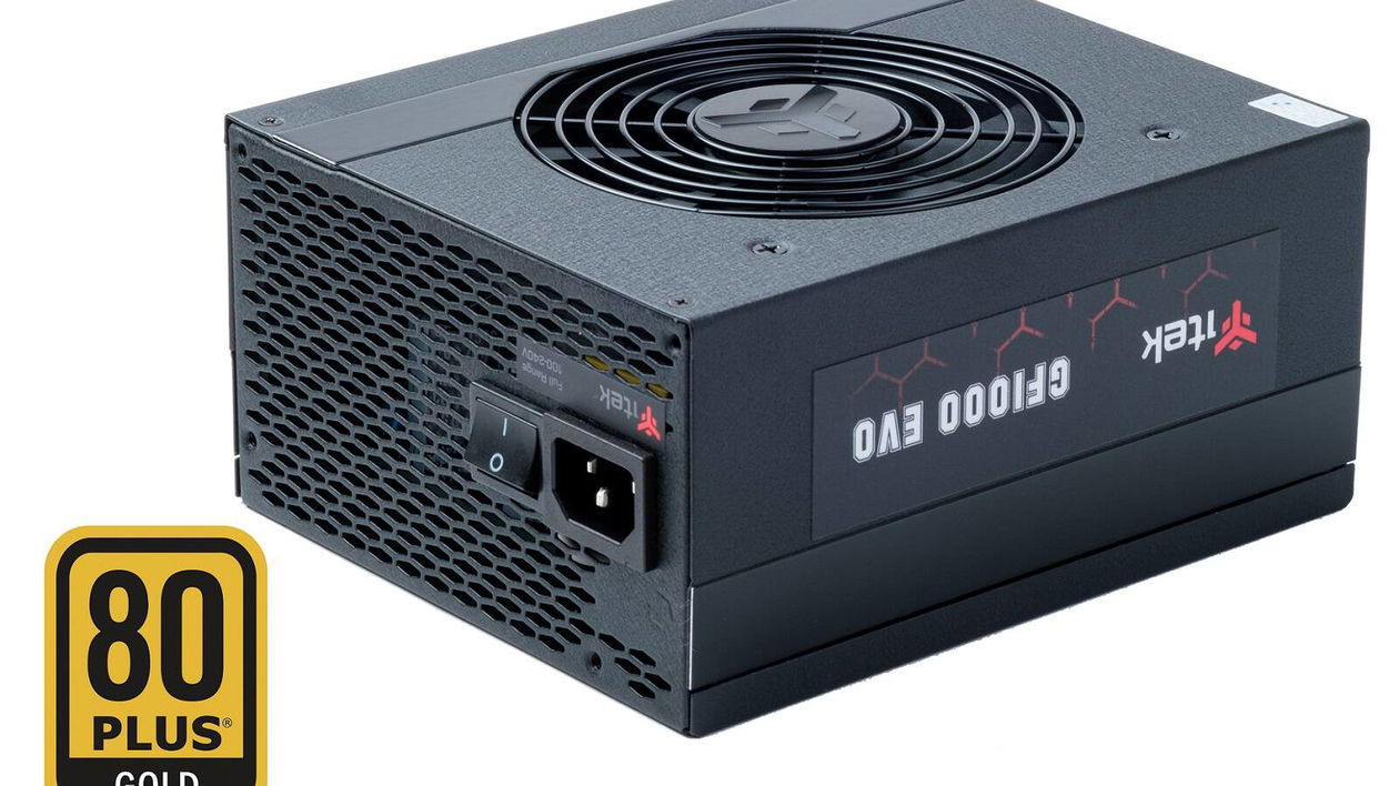 Immagine di itek, potenza ed efficienza aumentate nella proposta di alimentatori di fascia alta