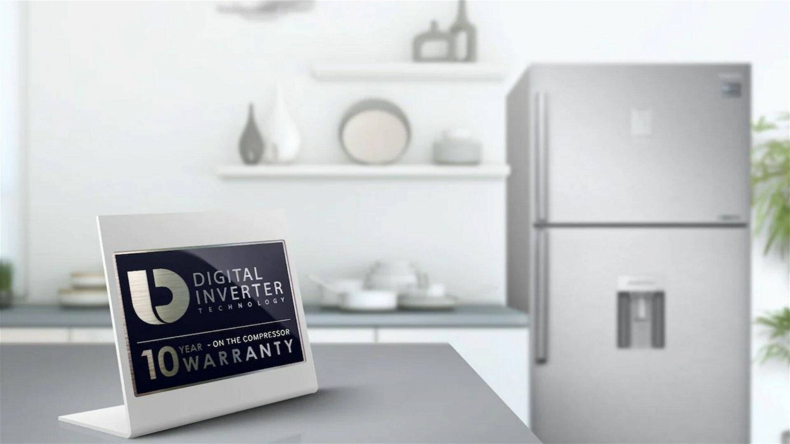 Immagine di Oltre 500€ di sconto su questo frigorifero Samsung su Mediaworld