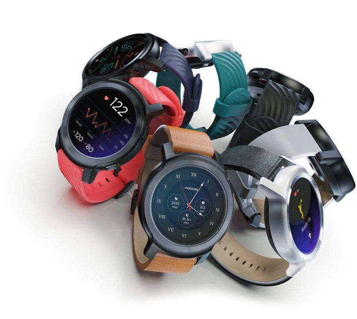 Immagine di Moto Watch 100 è lo smartwatch economico con un'autonomia mai vista