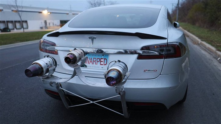 Immagine di La Tesla con i motori jet è già realtà, il primo prototipo è amatoriale