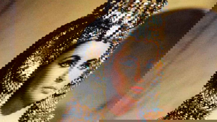 Immagine di Patty Jenkins fa un passo indietro dalla regia di Cleopatra di Gal Gadot