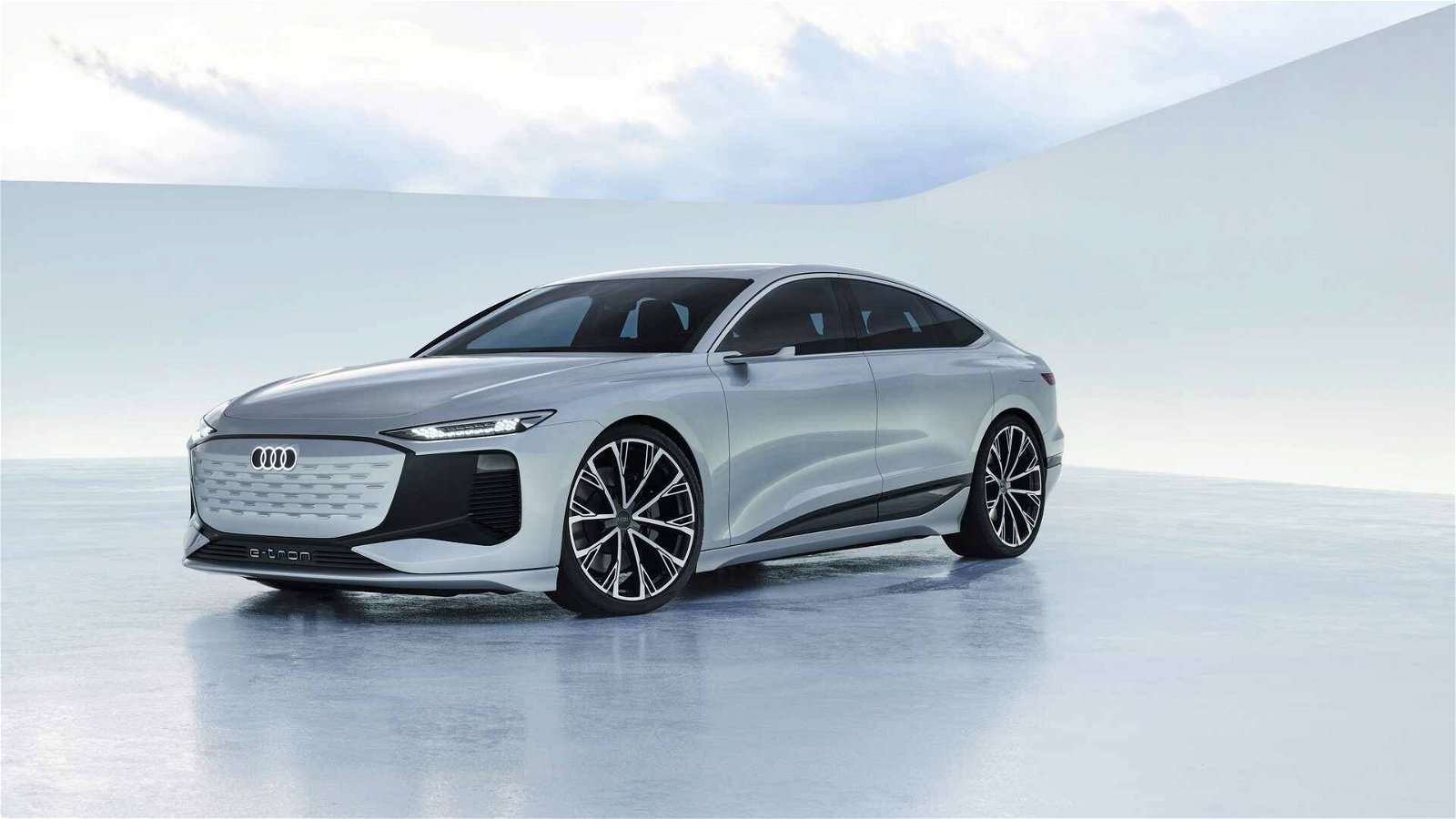 Immagine di Audi produrrà solo auto elettriche nello stabilimento di Ingolstadt