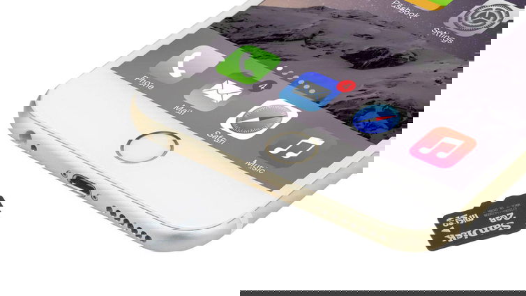 Immagine di Perché iPhone non supporta la Micro SD?